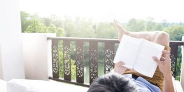 descubra estratégias eficientes para aproveitar as férias ao máximo sem comprometer o progresso acadêmico, equilibrando descanso e momentos de estudo.