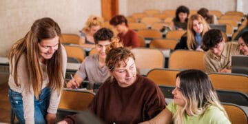 Como aproveitar melhor as aulas da graduação: 7 dicas infalíveis