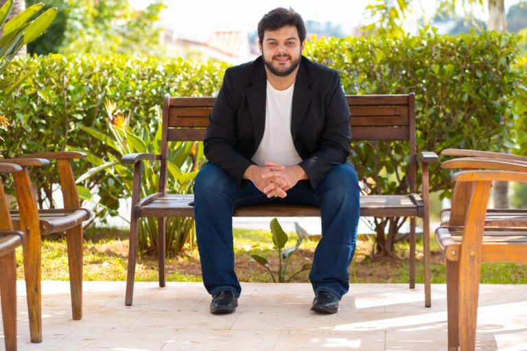 Victor Corazza Modena_MBA Gestão Empresarial e EAD Gestão-Saude