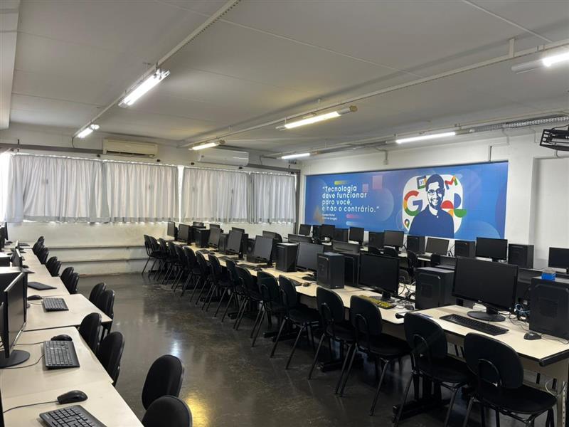 Laboratório de tecnologia do UniAnchieta